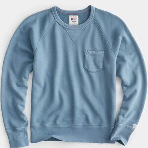 TODD SNYDER x CHAMPION SUN FADED MIDWEIGHT SWEATSHIRT in OIL BLUE Medium